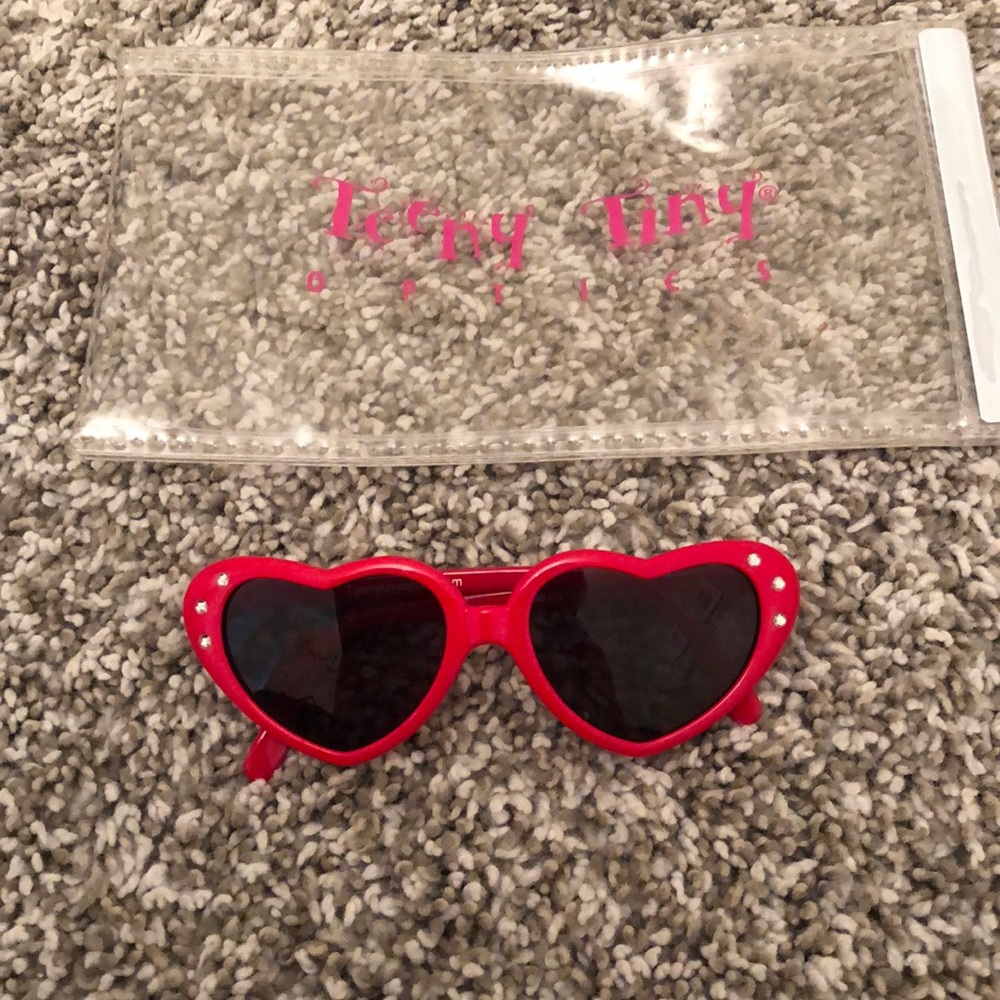 Red Heart Infant Sunglasses